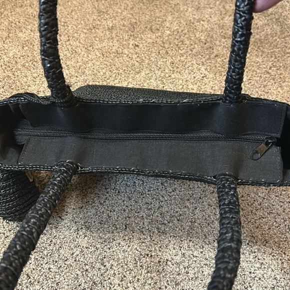 Straw Woven Black Beach Summer Large Tote with Flip Flops design + small bag - Picture 6 of 16